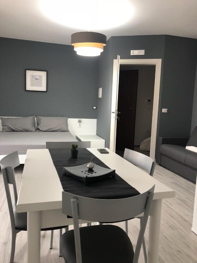B&B Luxury Apartments Pulsano Kültér fotó