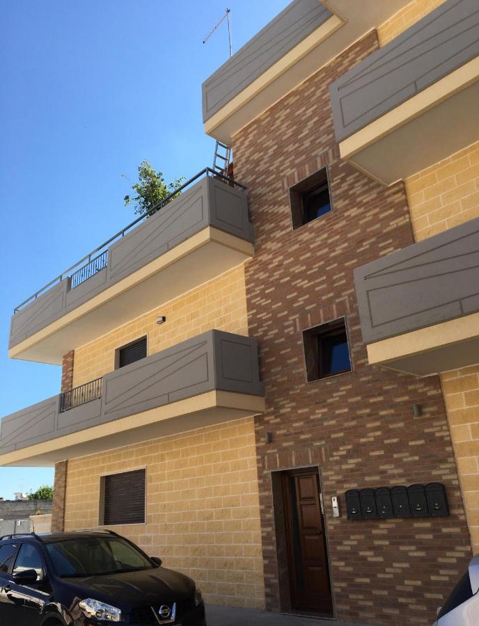 B&B Luxury Apartments Pulsano Kültér fotó